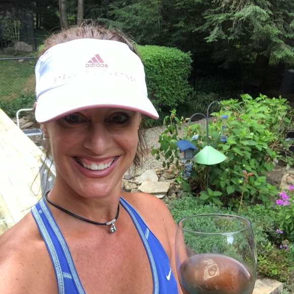 Meet your Posher, Julie - Picture 5 of 15